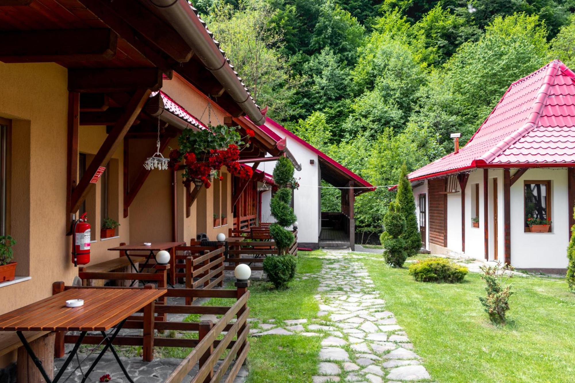 Patakmenti Panzió Spa Korond Kültér fotó